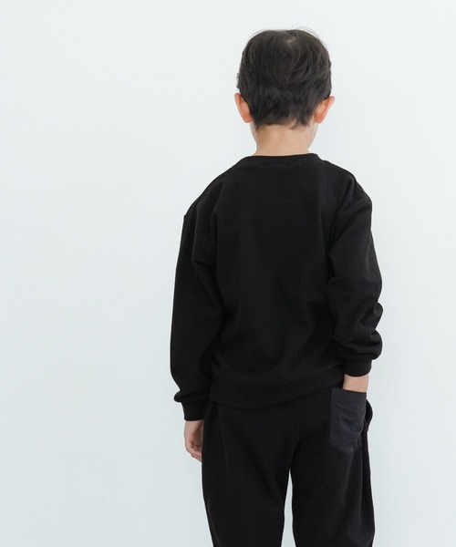 coca（coca）（コカ）の「キッズ　ストレッチフリースポケット付きトップス（スウェット・キッズ・ブラック/カーキ・120/140/110/130）」の11枚目の写真