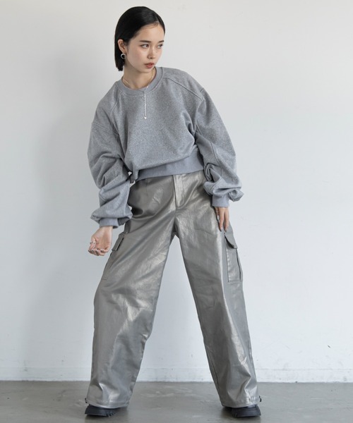 VACANCY(ヴァカンシー)の「メタリックカーゴパンツ(カーゴパンツ・レディース・ゴールド/ブラック・SMALL/MEDIUM/LARGE)」の7枚目の写真