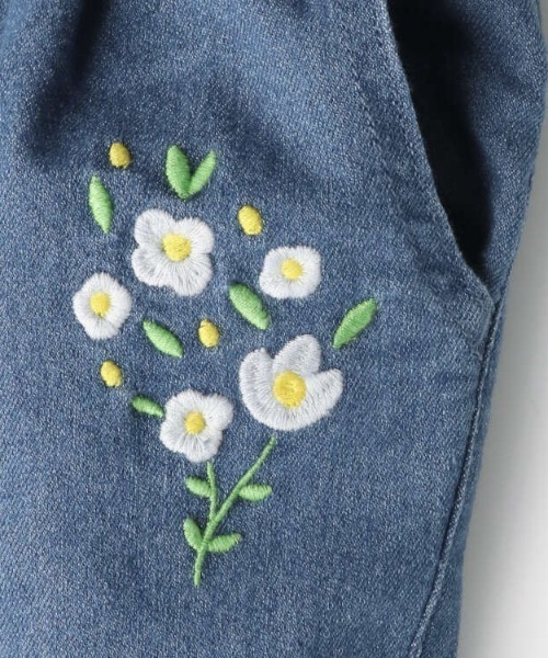 Moujonjon（ムージョンジョン）の「お花刺繍デニムパンツ（デニムパンツ・キッズ・ネイビー・130/140/90/110/120/100）」の4枚目の写真