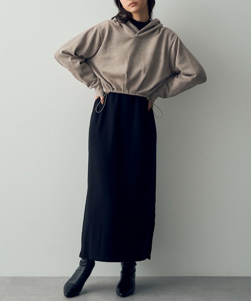 YECCA VECCA（イェッカヴェッカ）の「【2点SET】フーディーSETニットワンピース（ワンピース・レディース・モカ/ライトベージュ・FREE）」の2枚目の写真