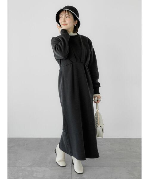 Te chichi TERRASSE（テチチテラス）の「裏起毛タックワンピース（ワンピース・レディース・ブラック/ブルー/オフホワイト・F）」の5枚目の写真