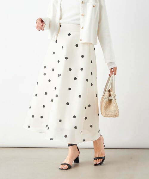 NOLLEY’S（ノーリーズ）の「ウォッシャブルシアードットフレアスカート（スカート・レディース・ブルー系その他7/ホワイト系その他5・38/36）」の14枚目の写真