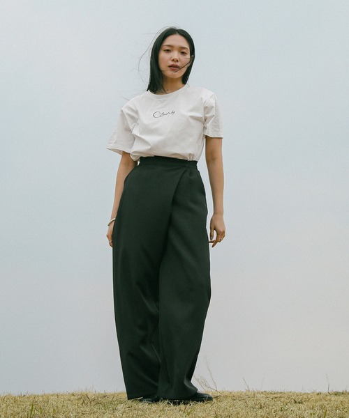 select MOCA（セレクトモカ）の「ロゴ刺繍Tシャツ（Tシャツ/カットソー・レディース・ネイビー/ブラック/オフホワイト・FREE）」の4枚目の写真