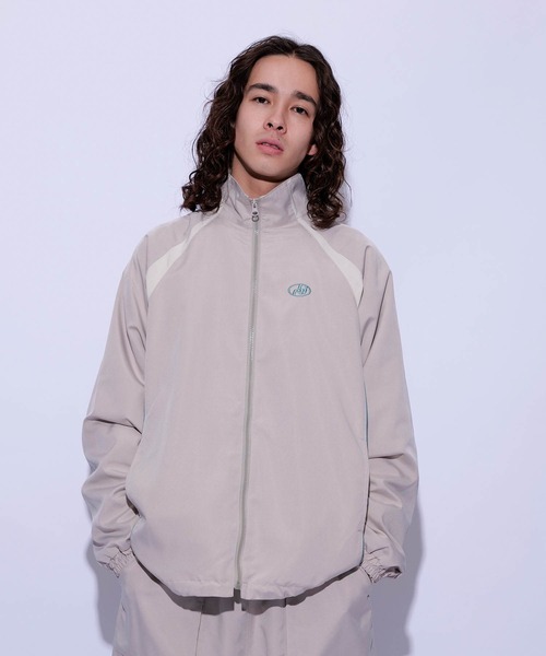 re_k by JUNRED（レクバイジュンレッド）の「re_k by JUNRED / バイカラーウーブントラックジャケット（ナイロンジャケット・メンズ・ベージュ系その他/チャコールグレー/ブラック・S/M/L）」の12枚目の写真