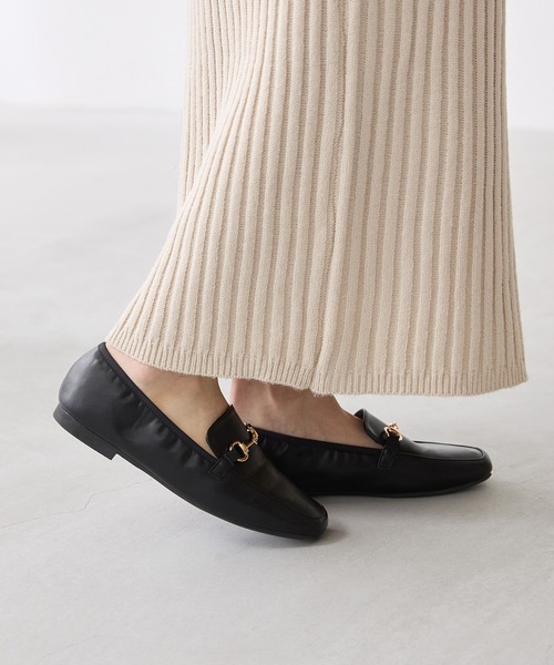 menue（メヌエ）の「freely(フリーリー) 幅広4E ローファー - 晴雨兼用 -（ローファー・レディース・ブラック/アイボリー/ブラック系その他/ダークベージュ・22.0cm/22.5cm/23.0cm/23.5cm/24.0cm/24.5cm/25.0cm/25.5cm/26.0cm）」の9枚目の写真