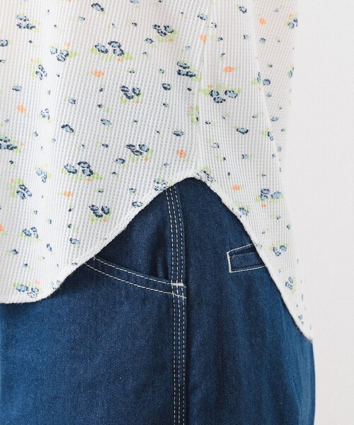 BEAMS BOY(ビームスボーイ)の「BEAMS BOY / フラワー サーマル ノースリーブ(タンクトップ・レディース・イエロー/オフホワイト・ONE SIZE)」の9枚目の写真