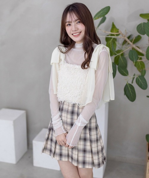 clear（クリア）の「×肩リボンフェザービスチェ≪2024SS新作≫（ベスト・レディース・ブラック/グレー/ベージュ・F）」の3枚目の写真