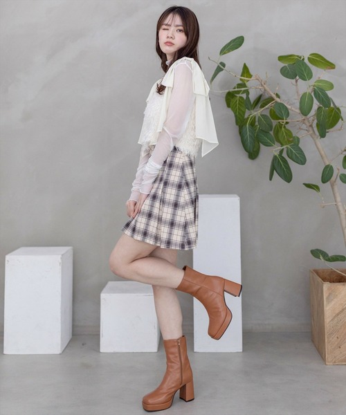 clear（クリア）の「×肩リボンフェザービスチェ≪2024SS新作≫（ベスト・レディース・ブラック/グレー/ベージュ・F）」の12枚目の写真