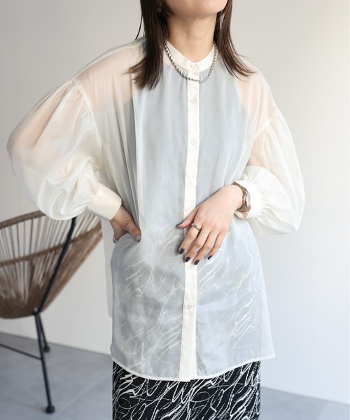 ap retro(アプレトロ)の「バンドカラーシアーシャツブラウス(シャツ/ブラウス・レディース・ブラック/オフホワイト/グリーン/モカ・FREE)」の11枚目の写真