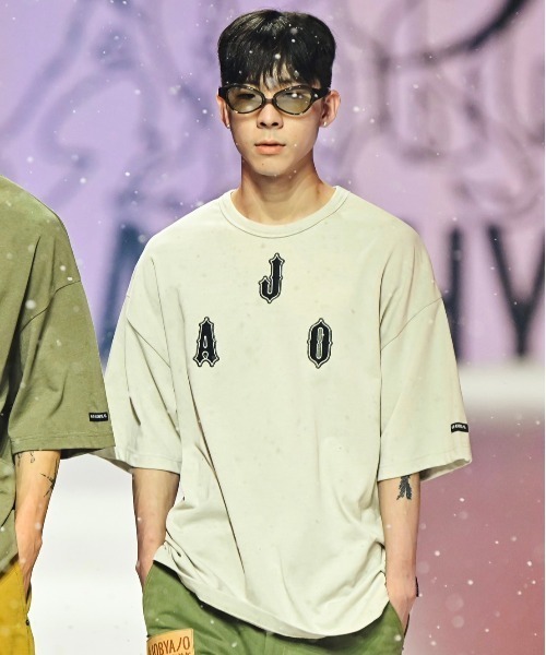 AJOBYAJO（アジョバイアジョ）の「【AJOBYAJO】Diamond Logo T-Shirt（Tシャツ/カットソー・メンズ・カーキ/ネイビー/杢グレー・XL/L）」の2枚目の写真