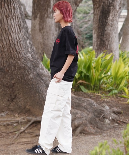 THRASHER(スラッシャー)の「【ムラサキスポーツ限定】THRASHER スラッシャー Tシャツ サガラ刺繍 ビックシルエット ボックスシルエット THML-24SPSST03(Tシャツ/カットソー・レディース・ホワイト/ブラック・M/L)」の18枚目の写真
