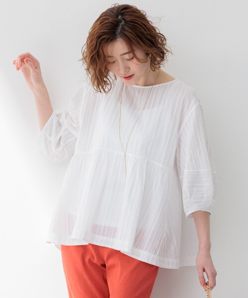 23区(ニジュウサンク)の「【洗える】カラミ ブラウス(シャツ/ブラウス・レディース・ブラック系/カーキ系/ホワイト系・32)」の1枚目の写真