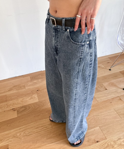 EPIMI E'PIMMY（エピミエピミー）の「《新色登場》切り替えカーブデニム（デニムパンツ・レディース・サックスブルー/ブラック/オレンジ/ピンク・MEDIUM/SMALL）」の22枚目の写真