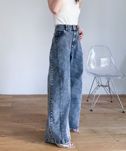 EPIMI E'PIMMY（エピミエピミー）の「《新色登場》切り替えカーブデニム（デニムパンツ・レディース・サックスブルー/ブラック/オレンジ/ピンク・MEDIUM/SMALL）」の14枚目の写真