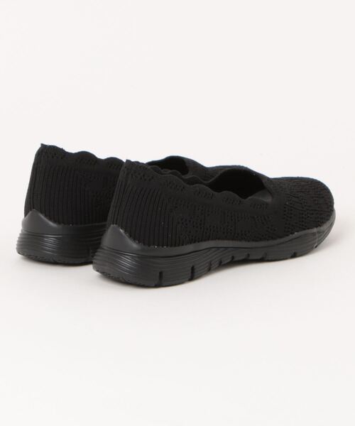 SKECHERS(スケッチャーズ)の「《SKECHERS》SEAGER(バレエシューズ・レディース・ブラック/ナチュラル・25.0cm/23.0cm/23.5cm/24.0cm/24.5cm/22.5cm)」の3枚目の写真