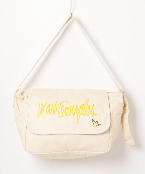 (What it isNt)ART BY MARKGONZALES(ワットイットイズント)の「【(What it isNt) ART BY MARK GONZALES/(ワットイットイズント) アートバイ マークゴンザレス】ニュースペーパーバッグ(メッセンジャーバッグ・メンズ・アイボリー/ブラック・FREE)」の14枚目の写真