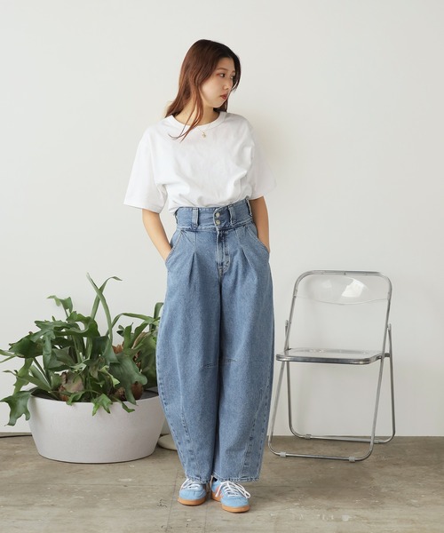 SOMETHING(サムシング)の「SOMETHING/サムシング SO TLEB BALLOON デニムパンツ(デニムパンツ・レディース・ブルー/インディゴブルー・M/XS/S)」の6枚目の写真