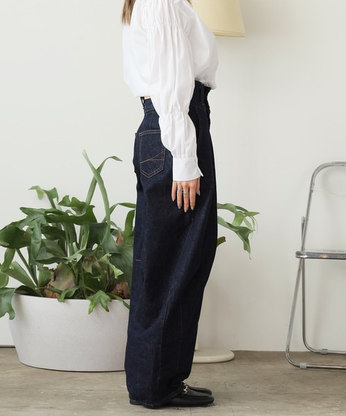 SOMETHING(サムシング)の「SOMETHING/サムシング SO TLEB BALLOON デニムパンツ(デニムパンツ・レディース・ブルー/インディゴブルー・M/XS/S)」の7枚目の写真
