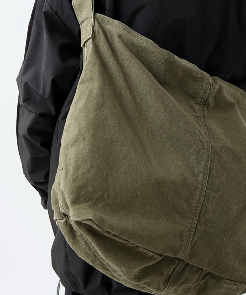 meltum（メルタム）の「CANVAS MESSENGER BAG（メッセンジャーバッグ・メンズ・カーキブラウン/ブラック/カーキ/サンドベージュ/ナチュラル・FREE）」の15枚目の写真