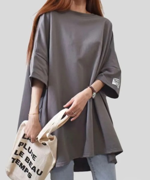 H.TOKYO(エイチトウキョウ)の「オーバーフィット 袖タグ付き 半袖 Tシャツ(Tシャツ/カットソー・レディース・オレンジ/グレー/カーキ/ブラック・FREE)」の3枚目の写真