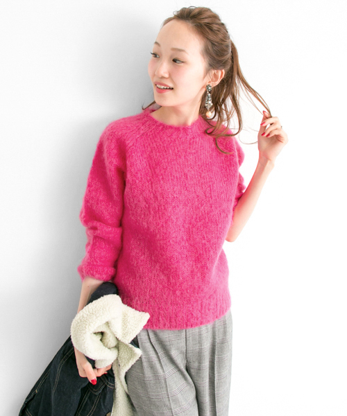 URBAN RESEARCH（アーバンリサーチ）の「UR×Harley mohair knit（ニット/セーター・レディース・ネイビー/ブラック/ホワイト/グリーン/ピンク・FREE）」の5枚目の写真