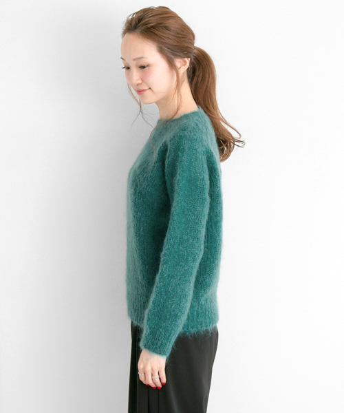 URBAN RESEARCH（アーバンリサーチ）の「UR×Harley mohair knit（ニット/セーター・レディース・ネイビー/ブラック/ホワイト/グリーン/ピンク・FREE）」の7枚目の写真