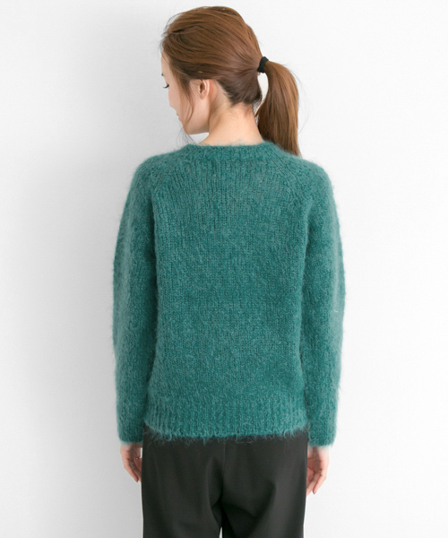 URBAN RESEARCH（アーバンリサーチ）の「UR×Harley mohair knit（ニット/セーター・レディース・ネイビー/ブラック/ホワイト/グリーン/ピンク・FREE）」の8枚目の写真