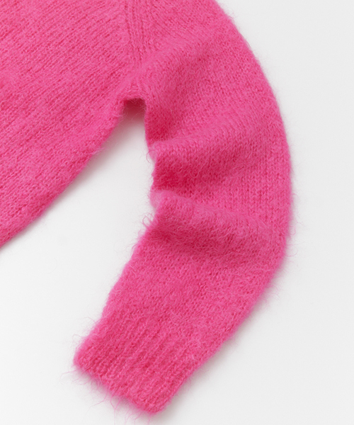 URBAN RESEARCH（アーバンリサーチ）の「UR×Harley mohair knit（ニット/セーター・レディース・ネイビー/ブラック/ホワイト/グリーン/ピンク・FREE）」の11枚目の写真