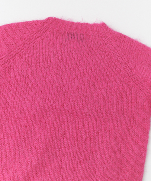 URBAN RESEARCH（アーバンリサーチ）の「UR×Harley mohair knit（ニット/セーター・レディース・ネイビー/ブラック/ホワイト/グリーン/ピンク・FREE）」の6枚目の写真