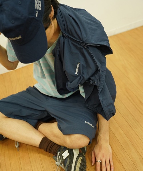 BROKEN BASE(ブロークンベース)の「ナイロンフードベスト(ベスト・メンズ・ネイビー/ブラック・MEDIUM/LARGE)」の18枚目の写真