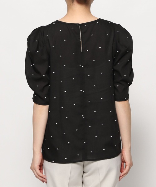 Elura（エルーラ）の「刺繍ドットブラウス/106536（シャツ/ブラウス・レディース・ブラック/ライトブルー・FREE）」の8枚目の写真