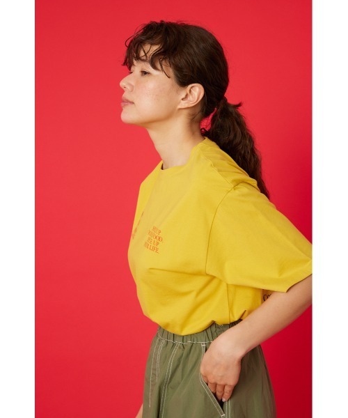 RODEO CROWNS WIDE BOWL（ロデオクラウンズワイドボウル）の「RC×UMAMI SPICE Tシャツ（Tシャツ/カットソー・レディース・オフホワイト/イエロー/ブラック・LARGE/MEDIUM）」の18枚目の写真