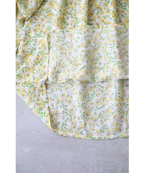 cawaii(カワイイ)の「オフショルダーにも。ふんわりタック袖の花柄ブラウストップス(シャツ/ブラウス・レディース・イエロー・FREE)」の16枚目の写真