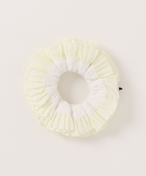 GOOD SQUISH（グッドスクイッシュ）の「【GOOD SQUISH】COWBOY プリーツフリルトーンシュシュ ギフト プレゼント（シュシュ・レディース・オフホワイト/ブラック/レッド・FREE）」の8枚目の写真