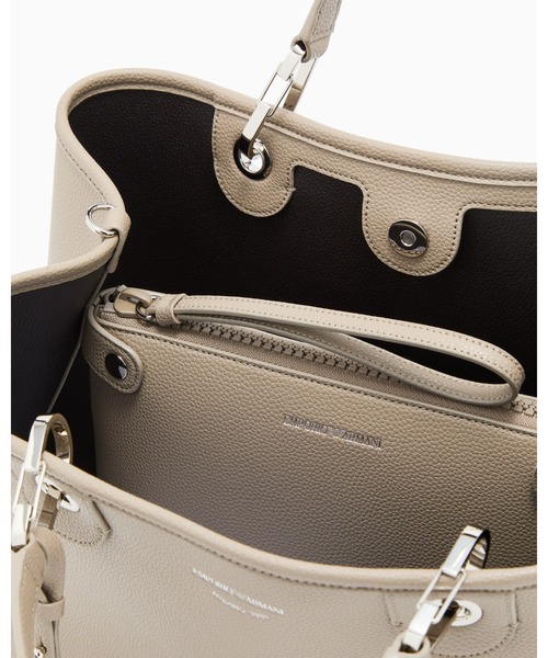 EMPORIO ARMANI(エンポリオアルマーニ)の「<オンライン限定>【エンポリオ アルマーニ】MyEA ショッパー ディアプリント ミディアム(ハンドバッグ・レディース・ダークパープル/グレイッシュブルー/ボルドー/ベビーピンク/サンドベージュ/ブラウン・FREE)」の11枚目の写真