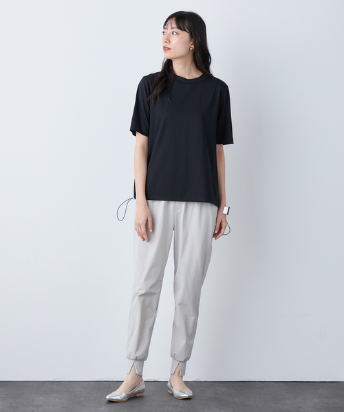 A/C DESIGN BY ALPHA CUBIC(エーシーデザインバイアルファキュービック)の「【接触冷感・UVカット】ドロストTシャツ(Tシャツ/カットソー・レディース・ライトグレー/ブラック・M/L)」の17枚目の写真