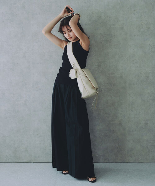 SLOBE IENA（スローブイエナ）の「AMI YOSHINARI テレコタンクトップ（タンクトップ・レディース・カーキ/レッド/ブラック/ホワイト・FREE）」の6枚目の写真
