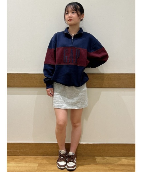 GAP（ギャップ）の「ヴィンテージソフト Gapロゴ オーバーサイズ ハーフジッププルオーバー(ユニセックス)（スウェット・メンズ・ブラック/ネイビー/ベージュ・S/M/XL/XS/L）」の15枚目の写真