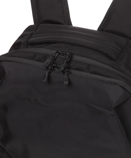 niko and...（ニコアンド）の「アソートスクエアデイバッグ（バックパック/リュック・メンズ・ブラック/その他1・FREE）」の7枚目の写真