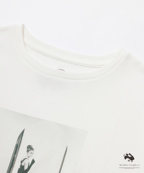 ROPE' PICNIC(ロペピクニック)の「【販売終了】【AUDREY HEPBURN COLLECTION BY JUN】フォトプリントTシャツ(Tシャツ/カットソー・レディース・ブラック/ホワイト系その他2/ホワイト系その他・38)」の6枚目の写真