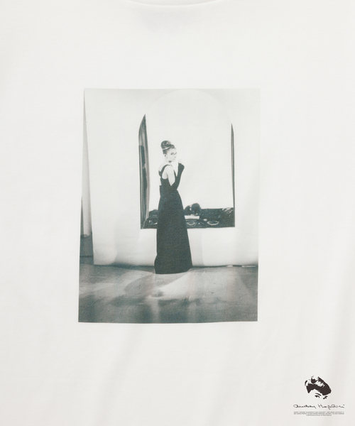 ROPE' PICNIC(ロペピクニック)の「【販売終了】【AUDREY HEPBURN COLLECTION BY JUN】フォトプリントTシャツ(Tシャツ/カットソー・レディース・ブラック/ホワイト系その他2/ホワイト系その他・38)」の8枚目の写真