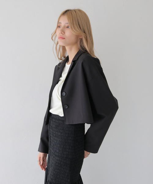 CLEIO(クレイオ)の「【CLEIO】クロップドテーラードジャケット/CROPPED TAILORED JACKET/922-12610(テーラードジャケット・レディース・ブラック/ライトベージュ/ライトオリーブ・FREE)」の19枚目の写真