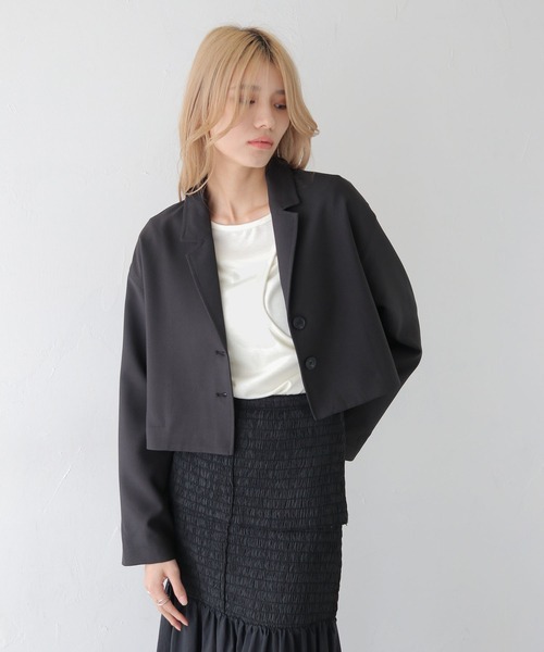 CLEIO(クレイオ)の「【CLEIO】クロップドテーラードジャケット/CROPPED TAILORED JACKET/922-12610(テーラードジャケット・レディース・ブラック/ライトベージュ/ライトオリーブ・FREE)」の17枚目の写真