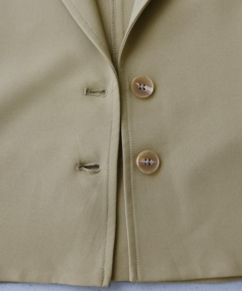 CLEIO(クレイオ)の「【CLEIO】クロップドテーラードジャケット/CROPPED TAILORED JACKET/922-12610(テーラードジャケット・レディース・ブラック/ライトベージュ/ライトオリーブ・FREE)」の10枚目の写真