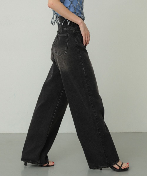 SENSE OF PLACE by URBAN RESEARCH(センスオブプレイスバイアーバンリサーチ)の「ロングレッグデニム(デニムパンツ・レディース・ライトインディゴブルー/ブラック・MEDIUM/SMALL)」の13枚目の写真