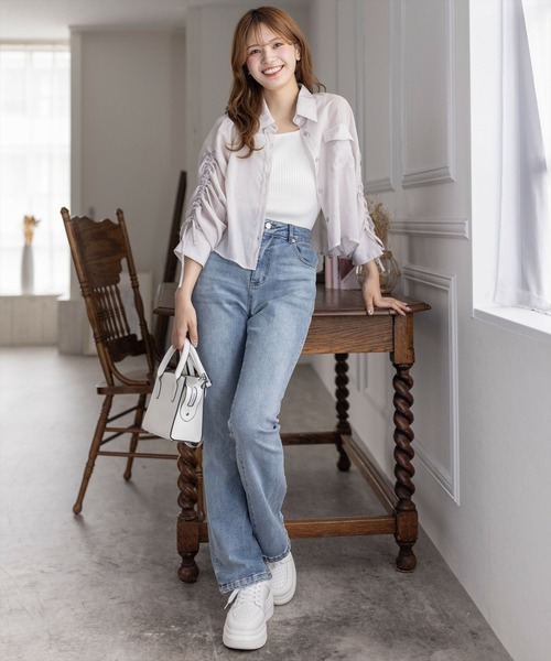 clear（クリア）の「≪再入荷≫袖シャーリングショートシャツ[オフィスカジュアル 着回し抜群 大人]（シャツ/ブラウス・レディース・アイボリー/グレー/チャコールグレー・F）」の6枚目の写真