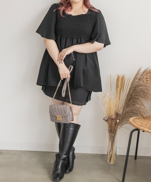 CLETTE(クレット)の「フレア袖シャーリングブラウス(シャツ/ブラウス・レディース・ブラック/オフホワイト/ピンク・LL/3L/4L)」の21枚目の写真