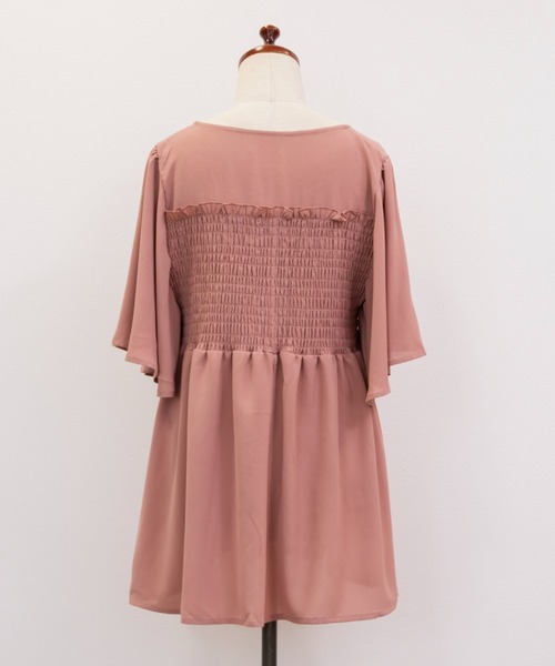 CLETTE(クレット)の「フレア袖シャーリングブラウス(シャツ/ブラウス・レディース・ブラック/オフホワイト/ピンク・LL/3L/4L)」の11枚目の写真
