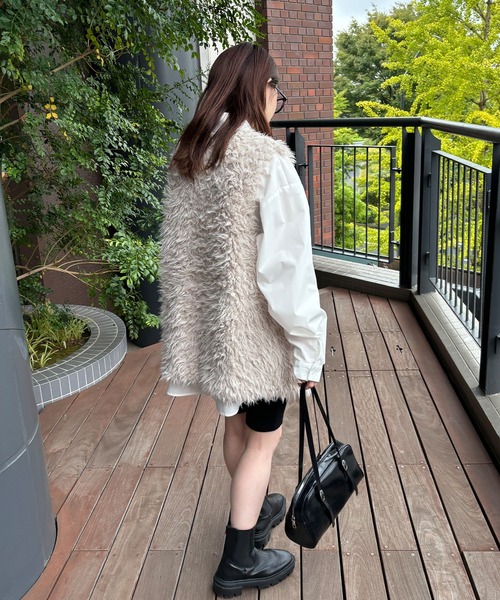 ISOOK / アイスー】ボアベスト / ジレ ジャケット ファー 白 ホワイト