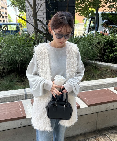 【極美品】Leilian WHITELABEL 24AW ボアベスト アイボリー 極美品】Leilian WHITELABEL 24AW ボアベスト アイボリー ボアベスト